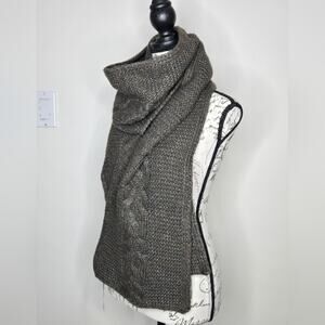 NWT Universal Thread Chunky Cable Knit Scarf Brown Grey Oatmeal